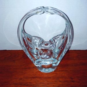 Vintage Murano Italian hand blown glass. Bride's Basket with split handle.